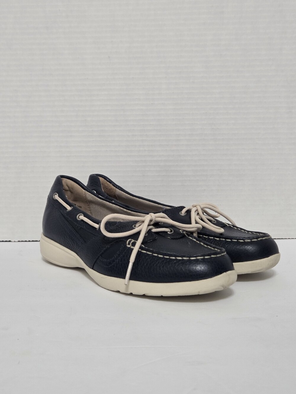 Aravon New Balance Navy Leather Boat Deck Tie Shoes Size 6.5